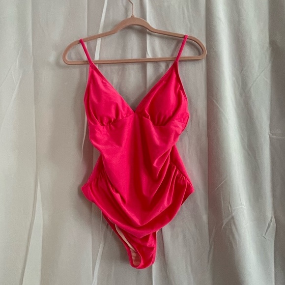 Cupshe Other - NWT 🆕👙🏝️CUPSHE One Piece Women’s SWIM SUIT pink